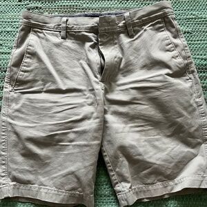 Mens gray banana republic Aiden shorts waist size 30